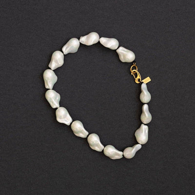 The Baroque Necklace