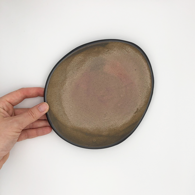 Handmade Ceramics, Rosé glaze in petit by Hana Karim - Artisanal Stoneware Plates - NAVE shop - online concept store