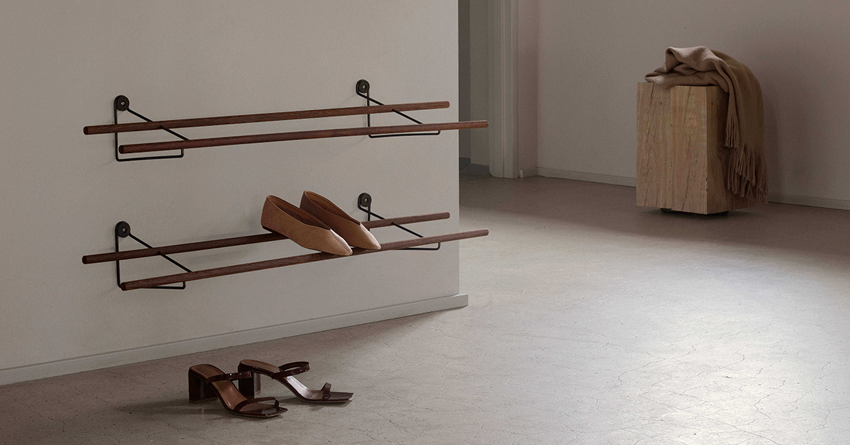 Flur und Diele Kollektion - Hallway Collection - Schuhregal - shoe rack by We Do Wood -  NAVE shop - online concept store - interior