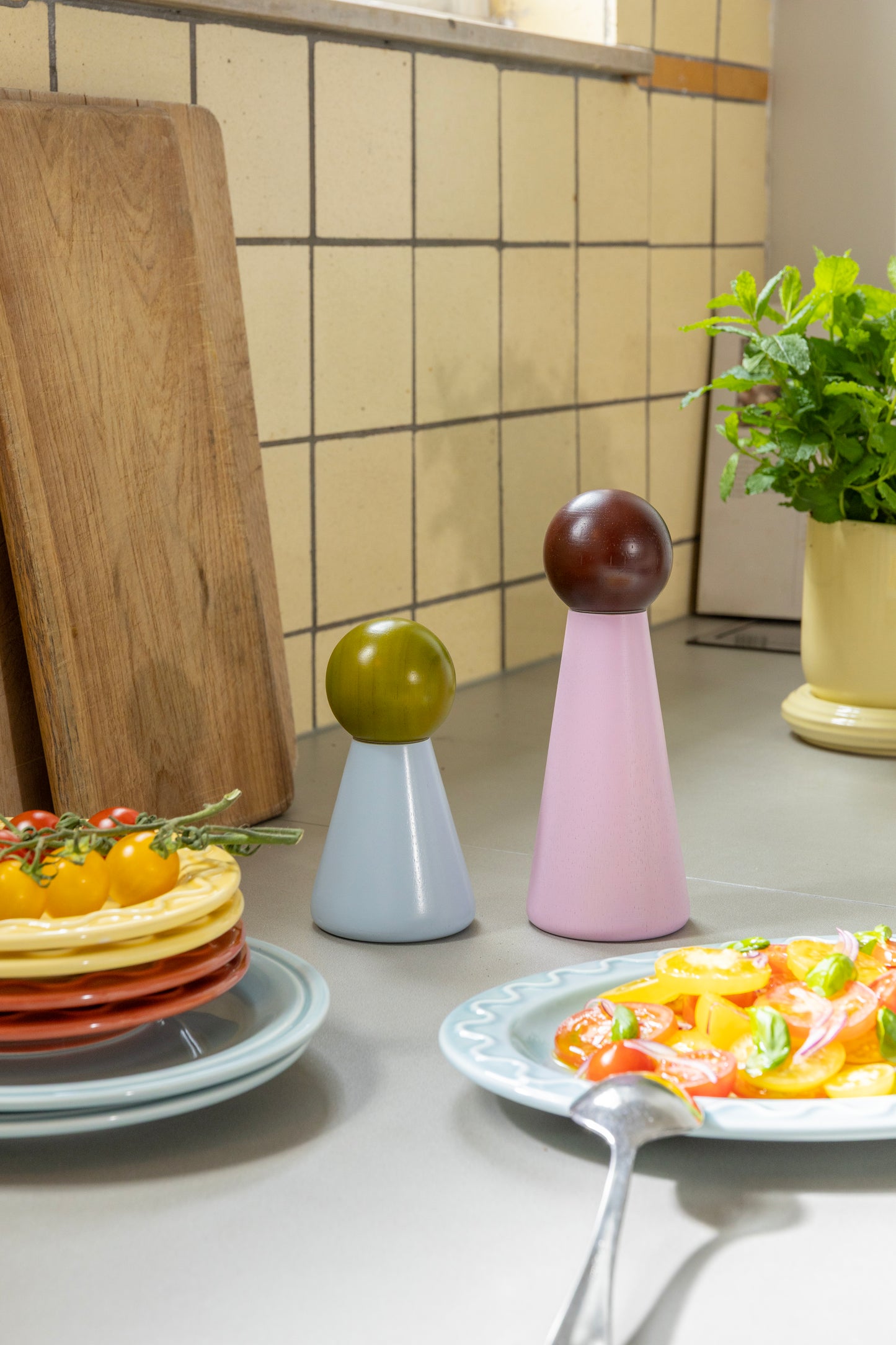 Halma Large Salt & Pepper Mill - Pink