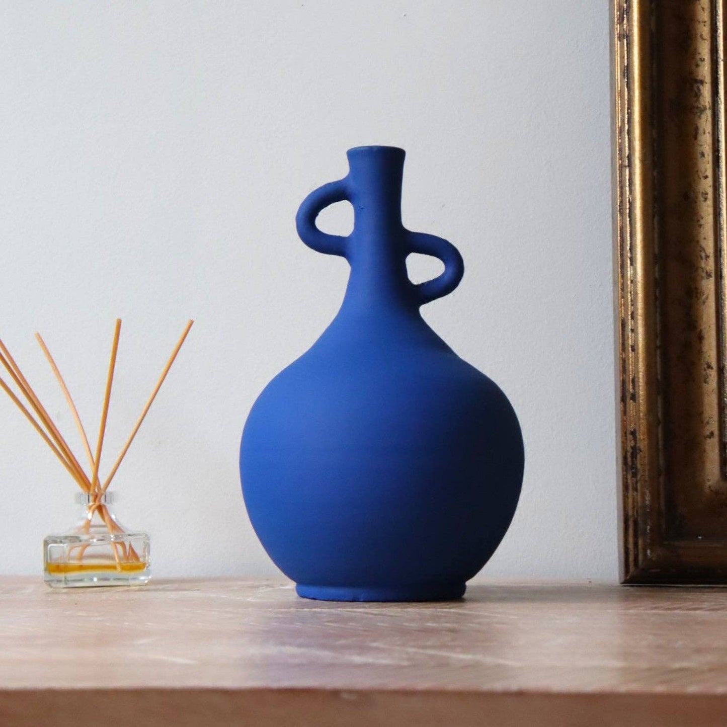 Lixus Vase - Matte Blue