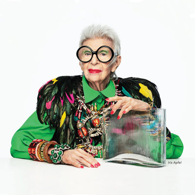 Style Icon Iris Apfel with the crystal glass vase "mist" by designer Tamer Nakisci